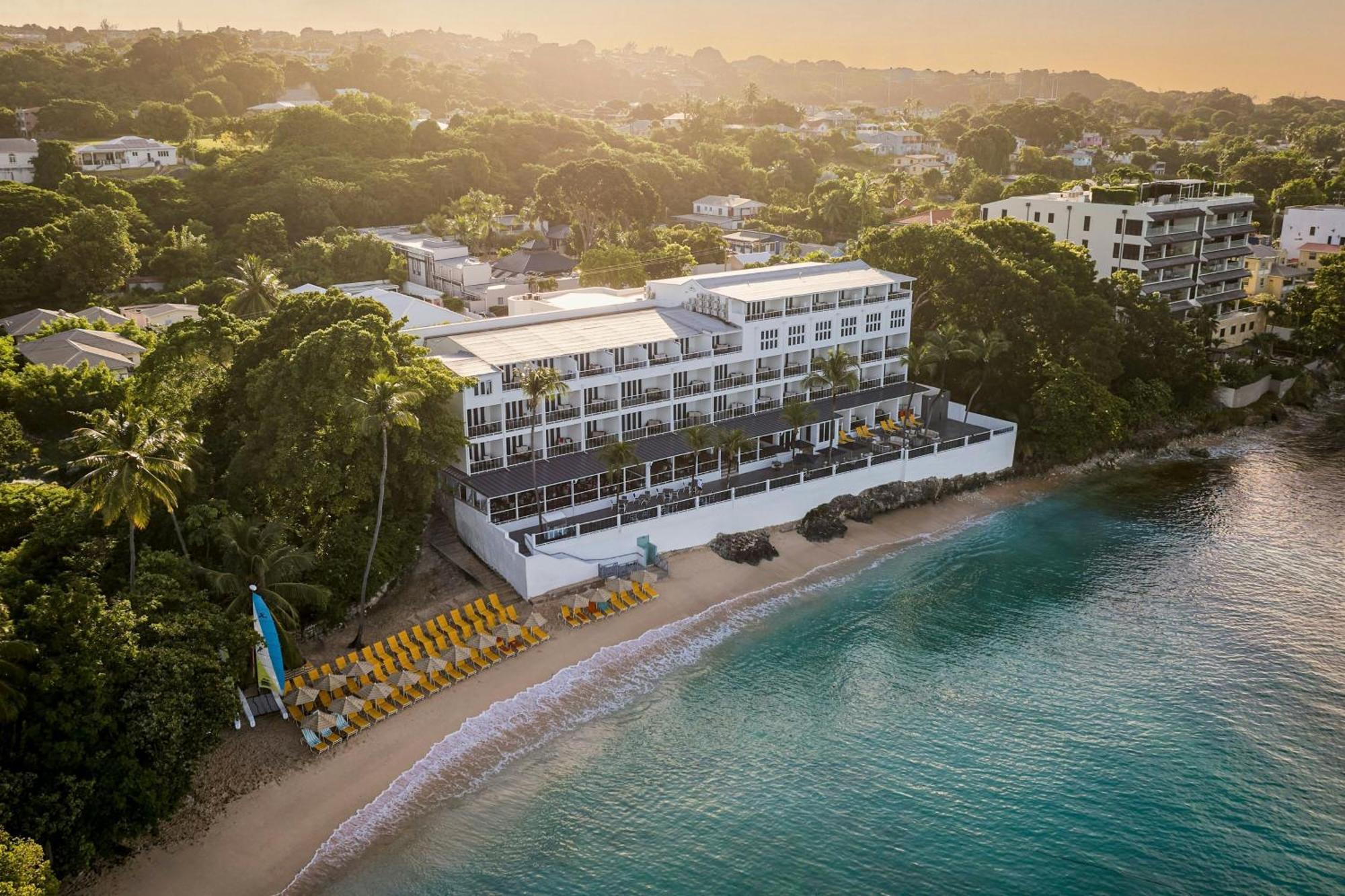 Waves Resort & Spa, Barbados, An Autograph Collection All-Inclusive Resort Saint James Exterior foto